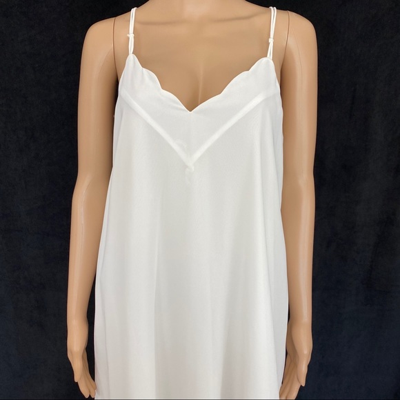 Love Riche Off-White Spaghetti Strap Dress - Picture 2 of 7